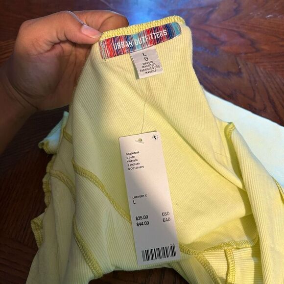 New Urban Outfitters Top - Picture 4 of 5